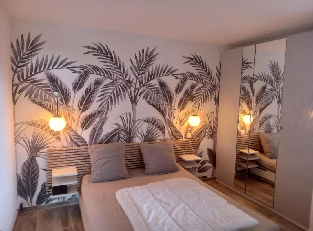 Superbe Appartement Piscine, Tennis, Vue Mer Et Decore Avec Gout Cassis Eksteriør bilde