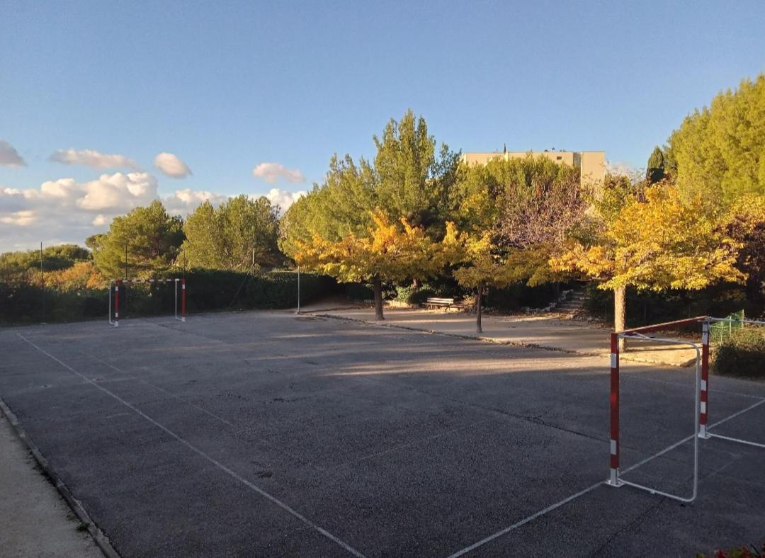 Superbe Appartement Piscine, Tennis, Vue Mer Et Decore Avec Gout Cassis Eksteriør bilde